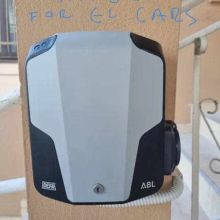 Lovely House With Swimming Pool Lägenhet Mostar