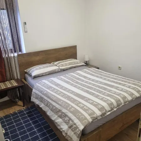 Apartment Lovely House With Swimming Pool Mostar