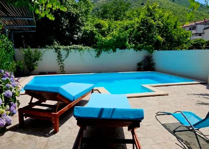 Lovely House With Swimming Pool * Mostar